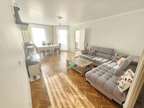 Appartement à vendre 3 pièces EVRY COURCOURONNES (91)