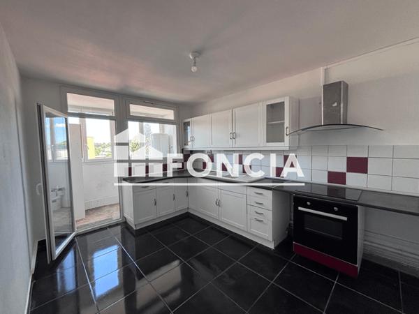 Location Appartement 3 pièces 65.39 m² - Agen 47000