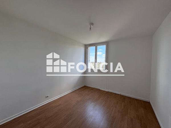 Location Appartement 3 pièces 65.39 m² - Agen 47000