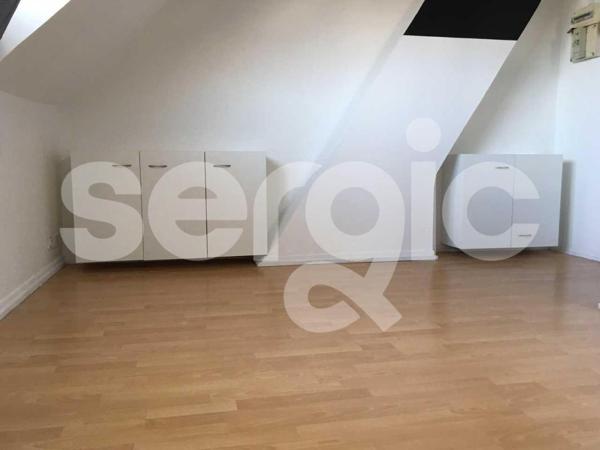 Location 1 Pieces 23 59200 Tourcoing 16 0477 01 0009