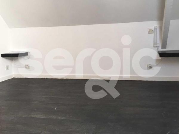 Location 1 Pieces 23 59200 Tourcoing 16 0477 01 0009
