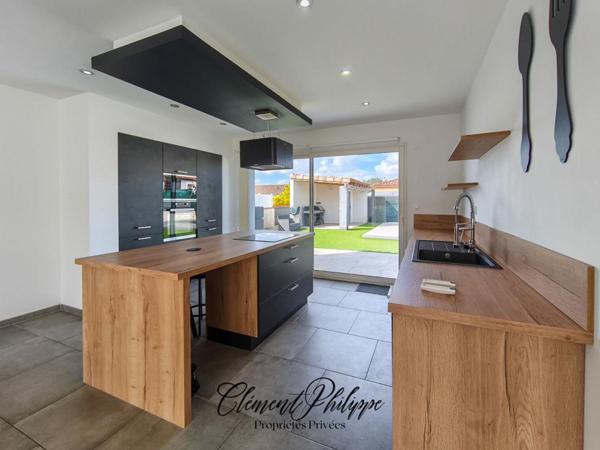 Villa proche Carcassonne 5 pièces 4 chambres