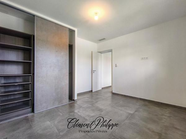 Villa proche Carcassonne 5 pièces 4 chambres