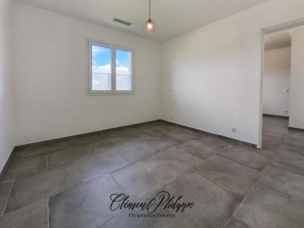 Villa proche Carcassonne 5 pièces 4 chambres