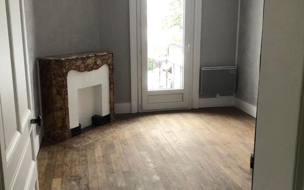 Appartement à louer    3 pièces • 74,75 m2 Saint-Étienne-du-Bois