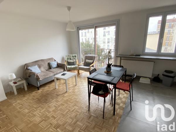 Appartement 3 pièces de 51 m² à Saint-Ouen-sur-Seine (93400)