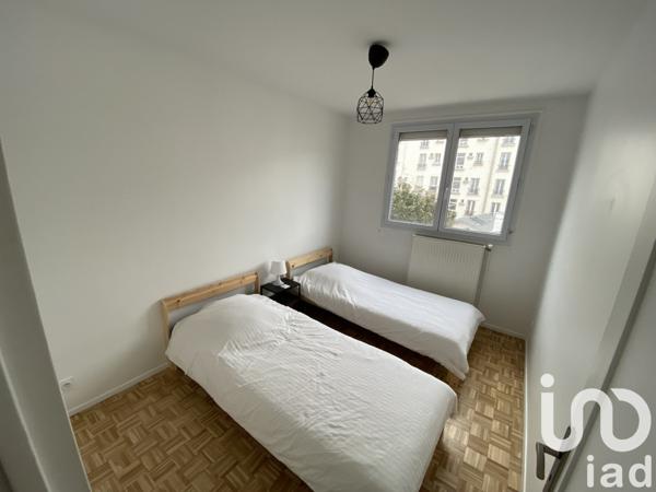 Appartement 3 pièces de 51 m² à Saint-Ouen-sur-Seine (93400)