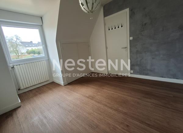 Maison familiale 4 chambres, sur sous-sol complet à Elven.