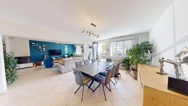 Maison coup de coeur à vendre à Chécy Maison avec garage, dépendance et carport