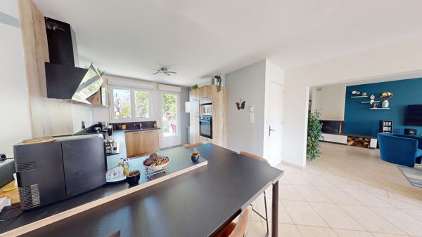 Maison coup de coeur à vendre à Chécy Maison avec garage, dépendance et carport