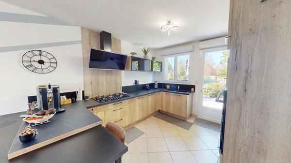 Maison coup de coeur à vendre à Chécy Maison avec garage, dépendance et carport
