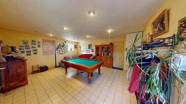 Maison coup de coeur à vendre à Chécy Maison avec garage, dépendance et carport
