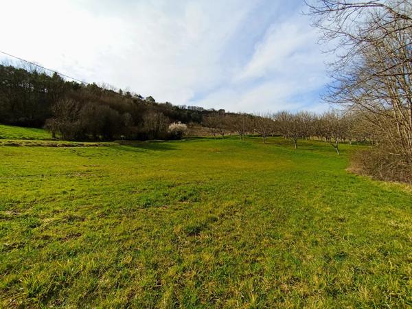 Vente                                                      Terrain
                        
                                         3430 m2                     à Nonards