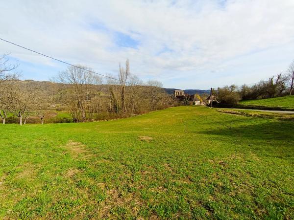 Vente                                                      Terrain
                        
                                         3430 m2                     à Nonards