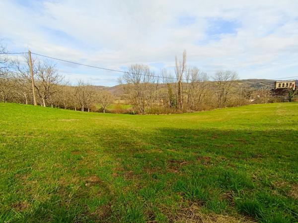 Vente                                                      Terrain
                        
                                         3430 m2                     à Nonards