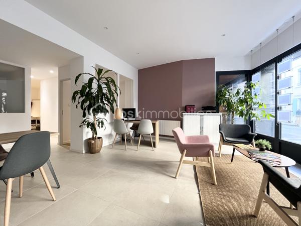 Immeuble mixte de 513,75 m²