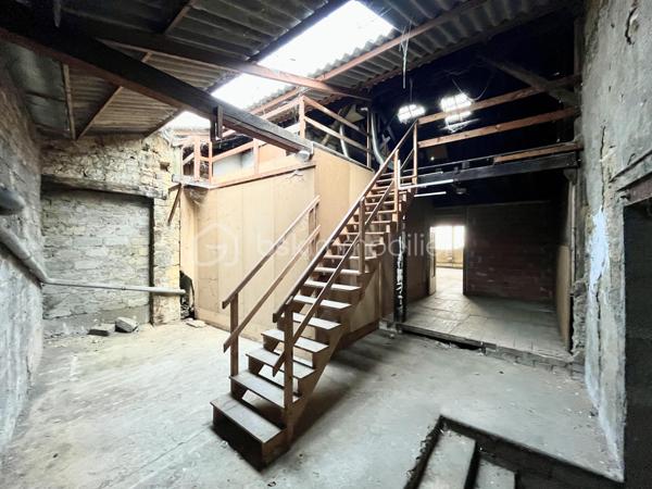 Immeuble mixte de 513,75 m²