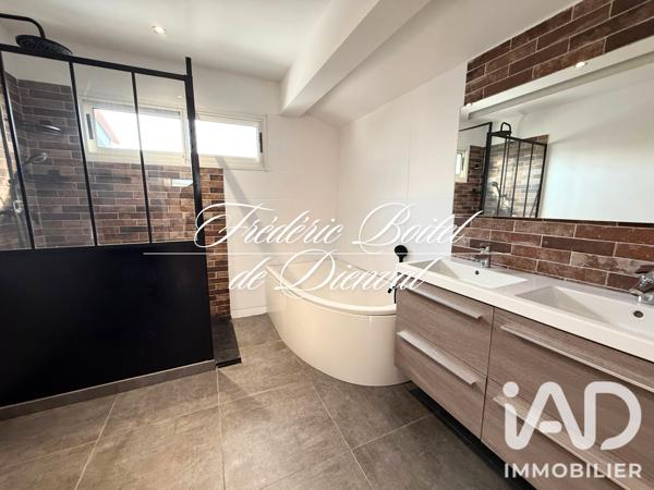 Maison à vendre 5 pièces 150,44 m² Saint-Estève
