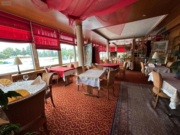 Murs commerciaux à vendre à Montrichard-Val-de-Cher dans le Loir-et-Cher (41400), ref : 12101/1262   
CENTRE BOURG