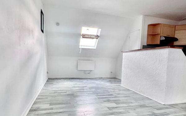 Appartement à vendre    2 pièces • 33,92 m2 Persan