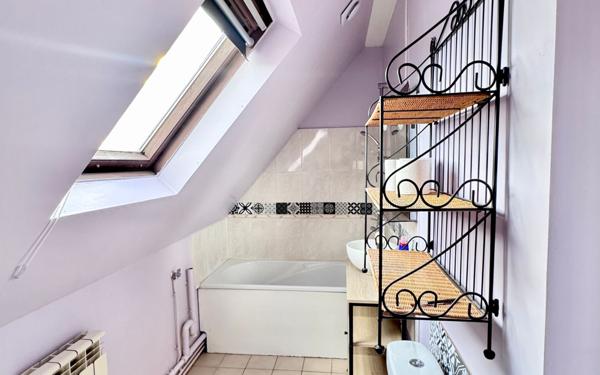 Appartement à vendre    2 pièces • 33,92 m2 Persan