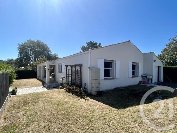 Maison à vendre  4 pièces - 90 m 2   ST GEORGES D OLERON  - 17