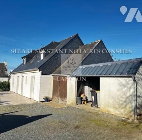 Maison avec grand terrain en zone constructible