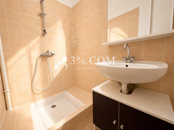 Studio 1 pièce(s) 23 m²