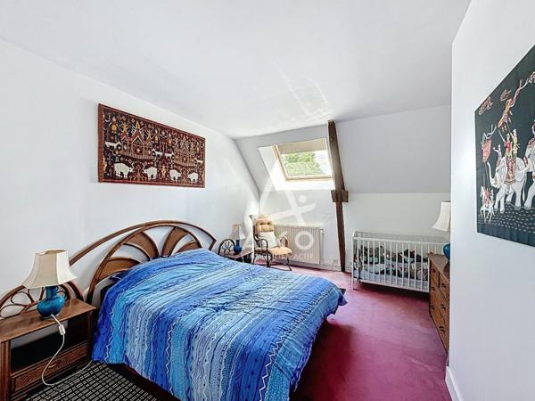 Maison familiale à vendre à 5 min de Thiron-Gardais (28480)  7 chambres, dépendances, terrain arboré