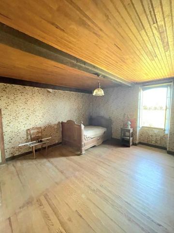 Vente / Corps de ferme à Pouillon (40350)