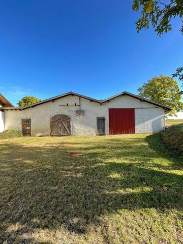 Vente / Corps de ferme à Pouillon (40350)