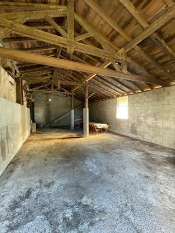 Vente / Corps de ferme à Pouillon (40350)