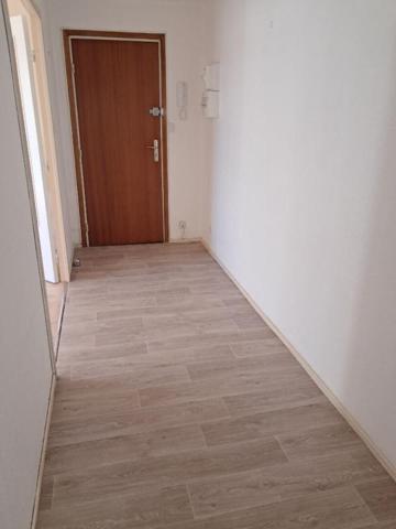 Appartement 80 m2 à Vesoul à 75 000 euros