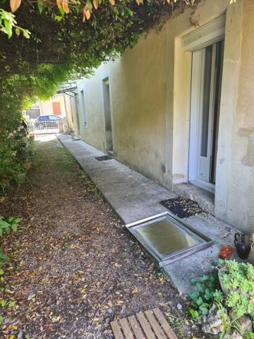 JOLIE MAISON de Ville