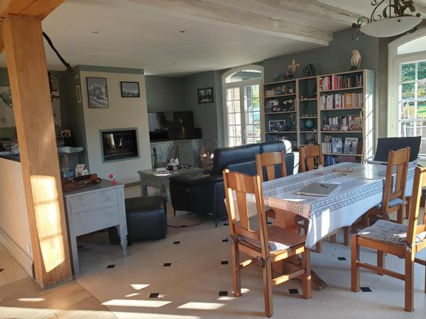 Belle villa idéalement située en centre de LOCHES