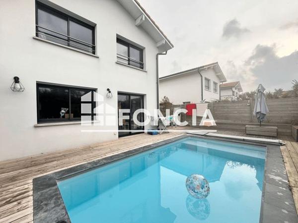 À vendre Maison 5 pièces 95 m² - Angresse 40150