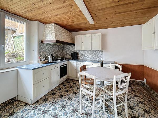 Située entre Rethel et Charleville