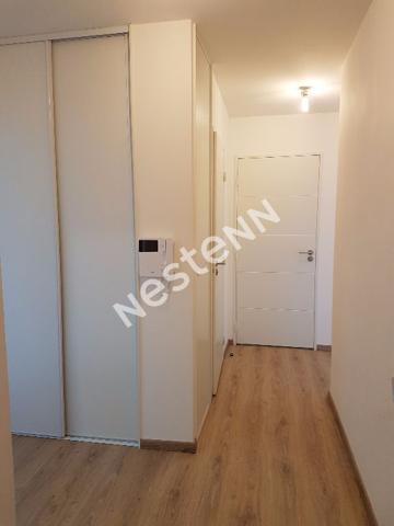 Appartement à louer - Saint Avé T2  50m² balcon cave et parking - PINEL