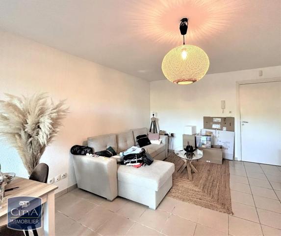 Appartement à louer 2 pièces 42.04m² Montauban (82000)