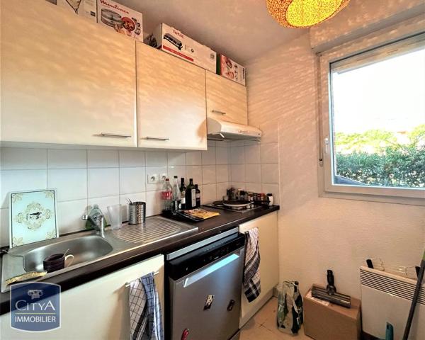 Appartement à louer 2 pièces 42.04m² Montauban (82000)
