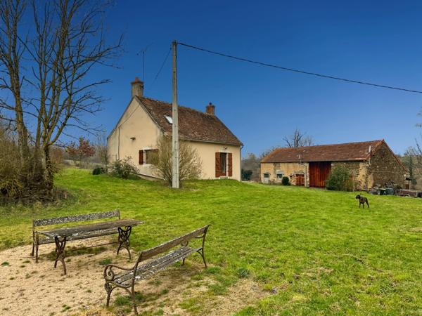 Maison à vendre 2 pièces SAINT MAUR (18)