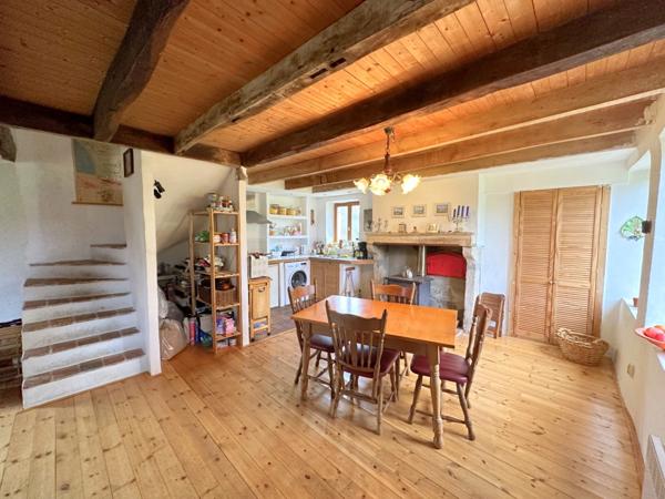 Maison à vendre 2 pièces SAINT MAUR (18)