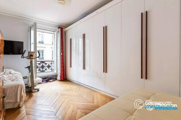 Vente immobilière : Appartement à Paris 9ème  4 pièces 88.57 m² 1 200 000 €- Connexion Saint-Georges.