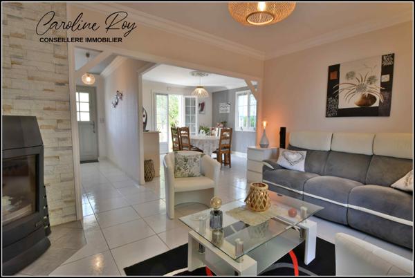 Gétigné (44190) GETIGNE Centre bourg, maison 3 ch - 2 garages et 1870 m² de jardin clos et arboré.