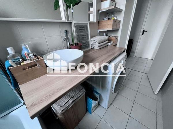 Location Appartement 3 pièces 55.2 m² - 14-18 RUE GUY MOQUET Champigny Sur Marne 94500