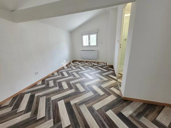 Location Appartement 2 pièces 40 m2 à Saint-Jean-d'Angély