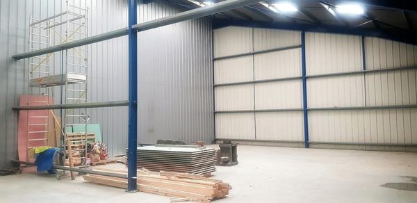 Charente Maritime (17), emplacement n°1 au CHATEAU D'OLERON, A Louer Box de stockage 144m² dans Entrepôt 1450m²