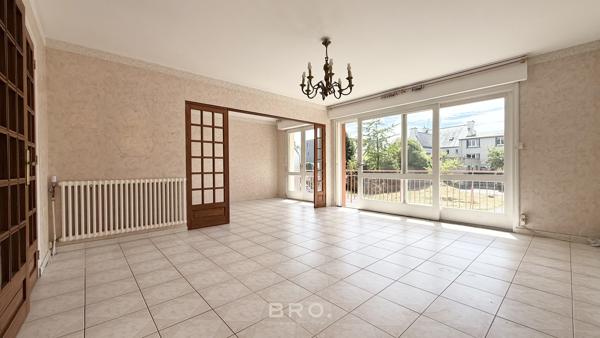 APPARTEMENT 3 PIÈCES - 84M2 - BALCON SUD - GARAGE - VANNES LA MADELEINE