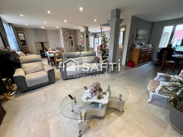 Ensemble immobilier maison de 195m2 avec 2 terrains constructibles