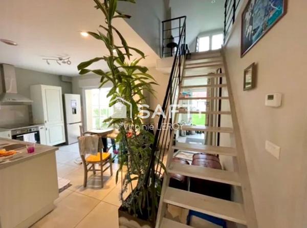 Ensemble immobilier maison de 195m2 avec 2 terrains constructibles